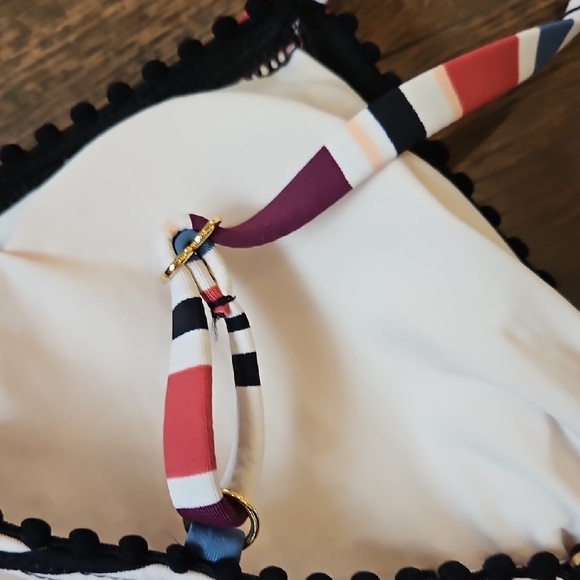 NWOT Striped Monokini  One-Piece Swimsuit - Picture 5 of 7